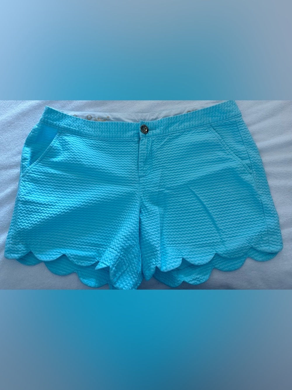 Lilly Pulitzer Turquoise Scallop Hem Shorts